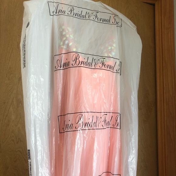 Prom dress pink with beads and sequined jewels - Picture 6 of 6